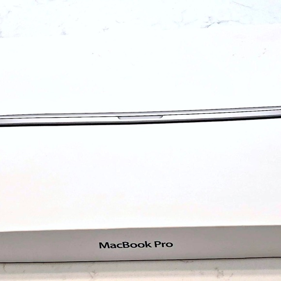MACBOOK PRO 15.4 INCH MODEL A1398 EMPTY BOX ONLY APPLE LAPTOP. - Picture 1 of 11